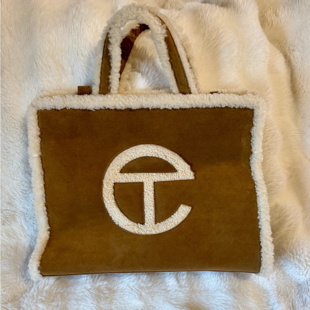 FS: Telfar X Ugg Chestnut Medium Shopping Bag